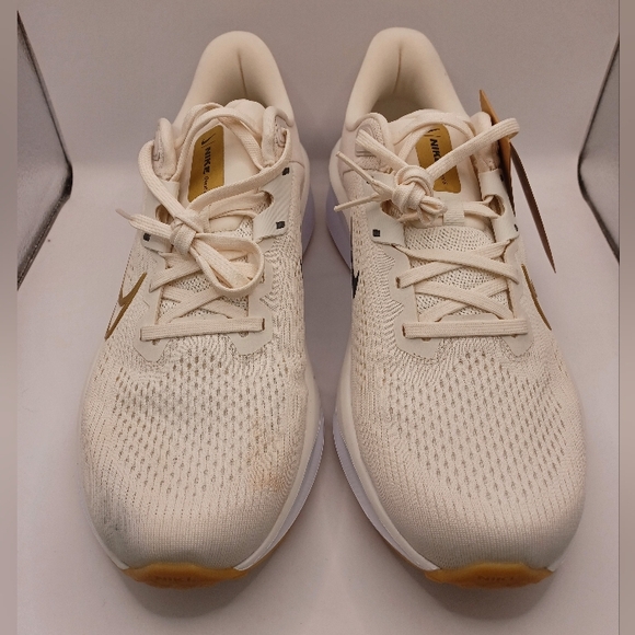 NEW Nike Quest 6 Road Running Shoe In Phantom&MatallicGold&Sail Size W:13 M:10.5 - Picture 1 of 16